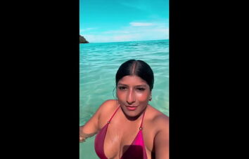 Ebony black woman loves a stranger’s cock