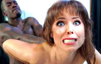 Milf Fucks Daughters Boyfriend – milf porn