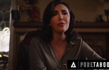 PURE TABOO Bi-Curious Katrina Colt Taunts Controlling Husband With Their Therapist Casey Calvert